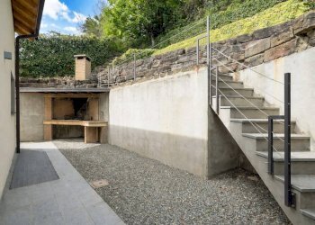 Cortile interno - Villa via Don E. Adami, 38, Alzano Lombardo - foto 41