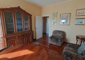 Salone - Trilocale via Montanaro, 44, Torino (zona Barriera Milano) - foto 6