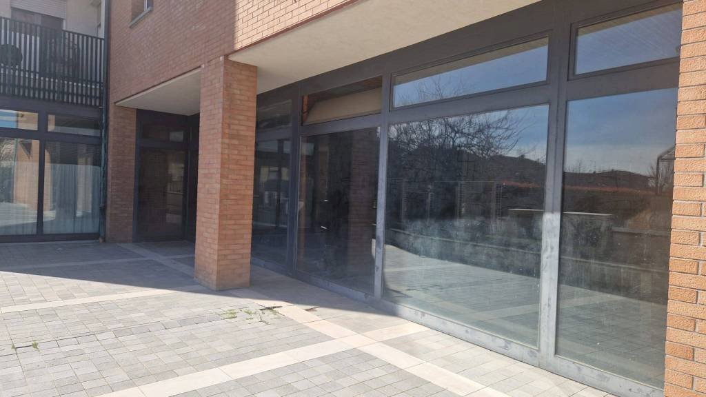 Zona - Negozio via Orlando Argentesi, Medicina - foto 3