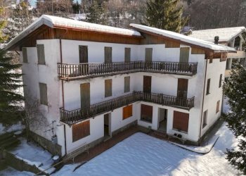 Facciata - Appartamento Frazione Caldirola, Fabbrica Curone - foto 1