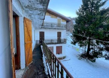 Balcone - Appartamento Frazione Caldirola, Fabbrica Curone - foto 12