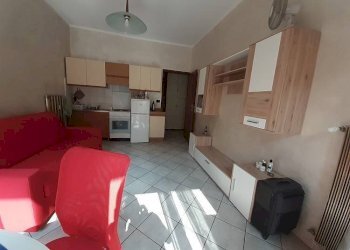 Salone - Monolocale via San Donato, 3, Torino (zona San Donato) - foto 6