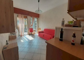 Salone - Monolocale via San Donato, 3, Torino (zona San Donato) - foto 8