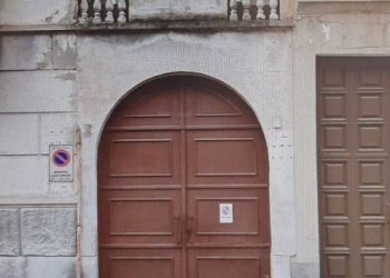 Facciata - Box via Roasio, 19, Torino (zona Campidoglio) - foto 1