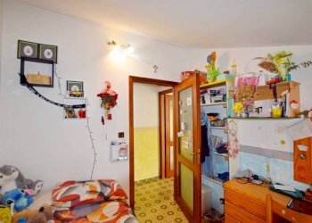 Camera da letto - Casa indipendente Mondovì - foto 24