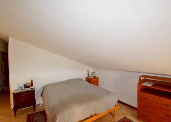 Camera da letto - Casa indipendente Mondovì - foto 30