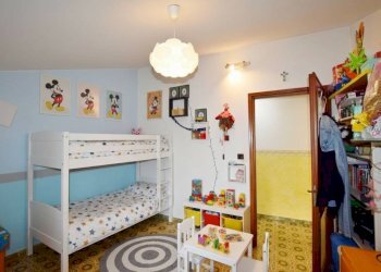 Camera da letto - Casa indipendente Mondovì - foto 23