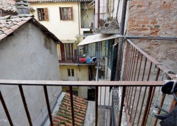 Balcone - Appartamento via Sant'Agostino, 22, Mondovì - foto 8