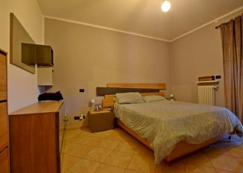 Camera da letto - Quadrilocale via Giacomo Leopardi, Mondovì - foto 10
