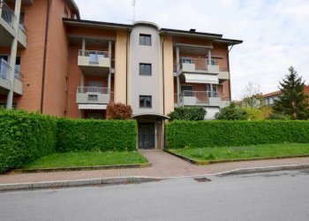 Facciata - Quadrilocale via Giacomo Leopardi, Mondovì - foto 24