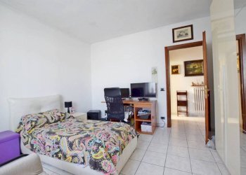 Camera da letto - Appartamento via Francesco Vigo, 9/B, Mondovì - foto 13