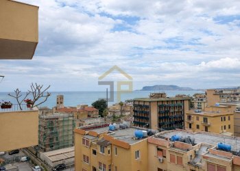 Foto 2 - Quadrilocale Piazzale Fratelli Sant'anna
 
9, Palermo - foto 2