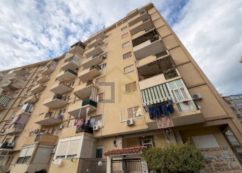 Foto 20 - Quadrilocale Piazzale Fratelli Sant'anna
 
9, Palermo - foto 20