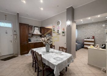 Foto 1 - Quadrilocale Via Del Vespro
 
117, Palermo - foto 1