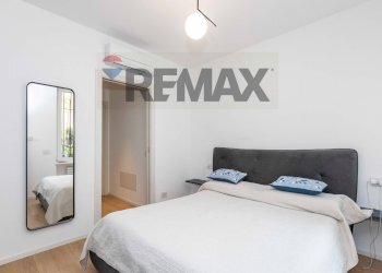 Camera / camera da letto - Bilocale PIAZZALE CANTORE, Milano - foto 24