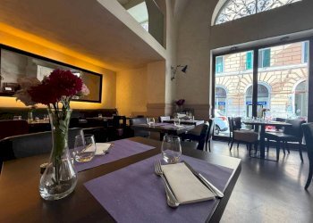 Interno non residenziale - Negozio via Aureliana, 40, Roma (zona Centro Storico) - foto 17