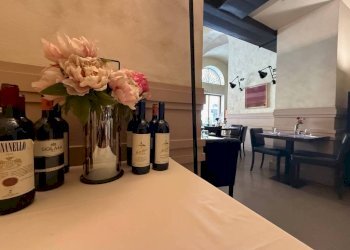 Interno non residenziale - Negozio via Aureliana, 40, Roma (zona Centro Storico) - foto 19