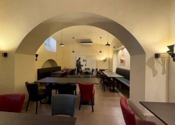 Interno non residenziale - Negozio via Aureliana, 40, Roma (zona Centro Storico) - foto 22