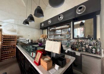 Interno non residenziale - Negozio via Aureliana, 40, Roma (zona Centro Storico) - foto 25