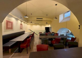 Interno non residenziale - Negozio via Aureliana, 40, Roma (zona Centro Storico) - foto 28