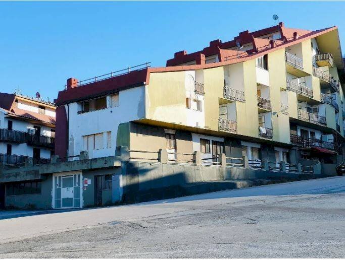 Facciata - Appartamento via del Poggio, 1, Viola - foto 1