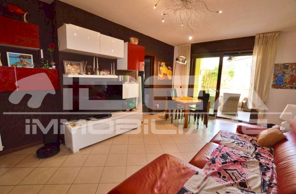 Salone - Apartment via Girolamo Graziani, Modena (neighborhood Crocetta) - photo 1