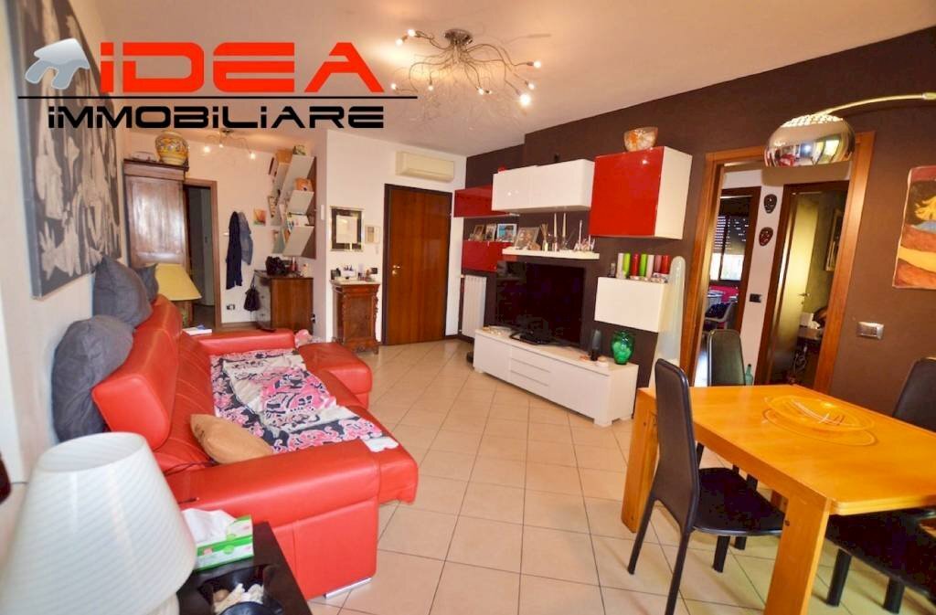 Salone - Apartment via Girolamo Graziani, Modena (neighborhood Crocetta) - photo 3