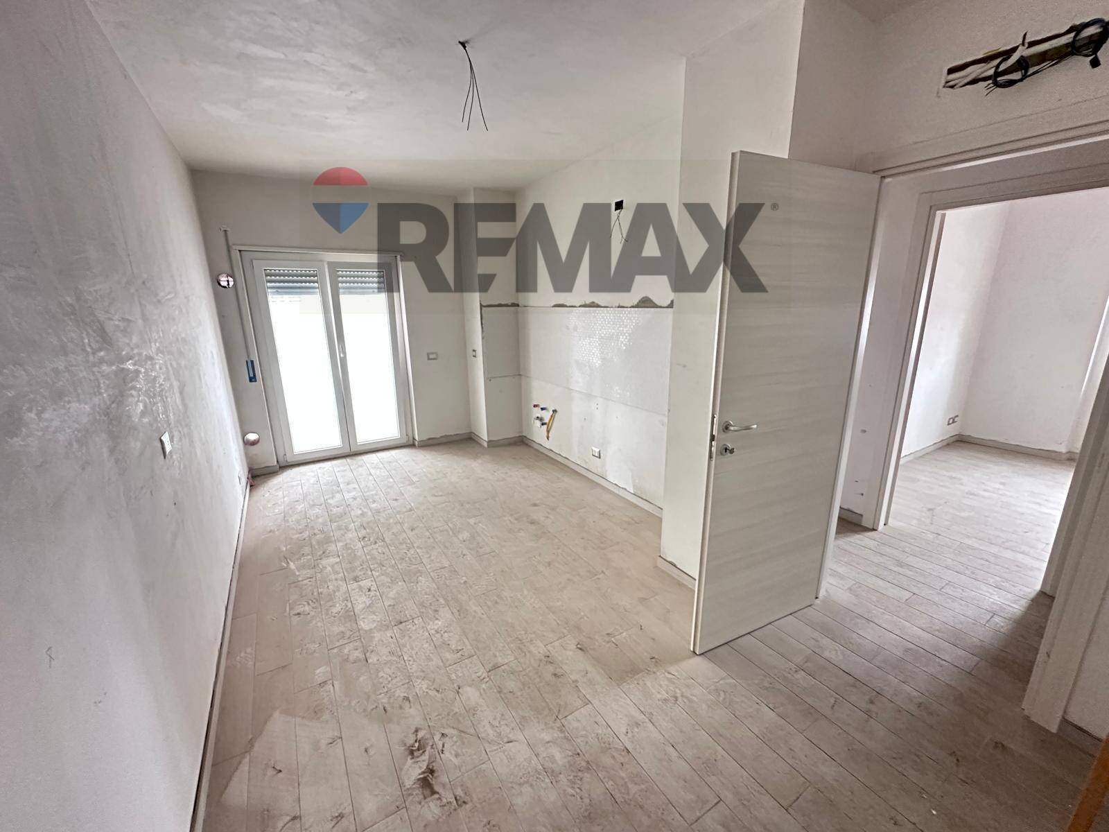 Stanza vuota - Trilocale via anna morrone
 
14, Cosenza - foto 3