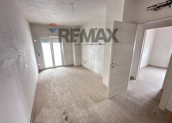 Stanza vuota - Trilocale via anna morrone
 
14, Cosenza - foto 3