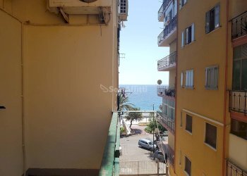 Foto 1 - Quadrilocale via Lungomare
 
43, Catanzaro - foto 1