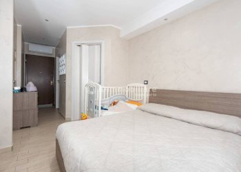 Camera da letto - Appartamento via Stati Uniti, 8, Borgaro Torinese - foto 26