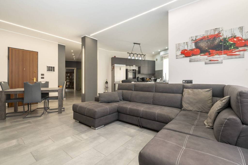 Salone - Appartamento via Reggio, 6, Torino (zona Aurora) - foto 1