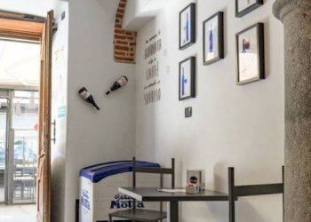 Interno non residenziale - Bar Tavola Calda - Fredda piazza Camillo Benso di Cavour, 18, Pinerolo - foto 11