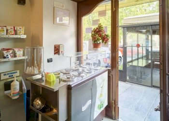 Interno non residenziale - Bar Tavola Calda - Fredda piazza Camillo Benso di Cavour, 18, Pinerolo - foto 21