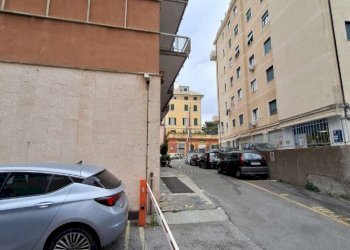 whatsapp image 2026-04-14 at 16.50.52 - Posto Auto via Lagustena, Genova (zona San Martino) - foto 2