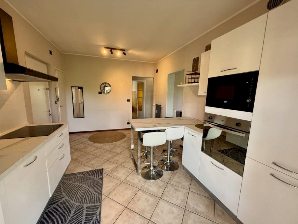 Cucina - Quadrilocale via Magliazza, 8, Vigliano Biellese - foto 1