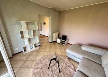 Soggiorno - Quadrilocale via Magliazza, 8, Vigliano Biellese - foto 5