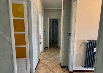 Corridoio - Quadrilocale via Magliazza, 8, Vigliano Biellese - foto 6