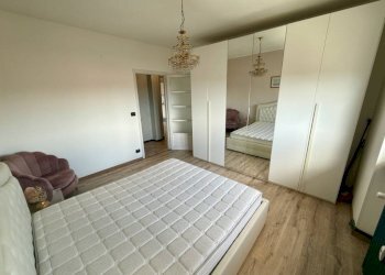 Camera da letto - Quadrilocale via Magliazza, 8, Vigliano Biellese - foto 7