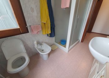 bagno - Appartamento via Vittorio Emanuele, Dovera - foto 8