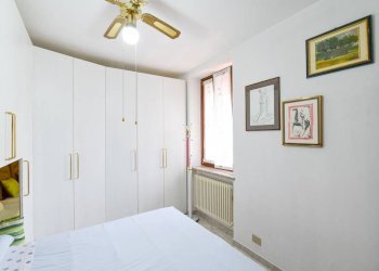 Camera da letto - Trilocale via Umberto I, 9, Renate - foto 14