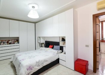 Camera da letto - Trilocale via Umberto I, 9, Renate - foto 18