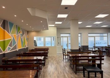 Interno non residenziale - Negozio via Quintino Sella, 1, Cuneo (zona Centro) - foto 5