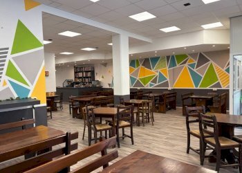 Interno non residenziale - Negozio via Quintino Sella, 1, Cuneo (zona Centro) - foto 13