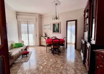 Salone - Trilocale via Francesco Ravaschio, 61, Genova (zona Sestri Ponente) - foto 7