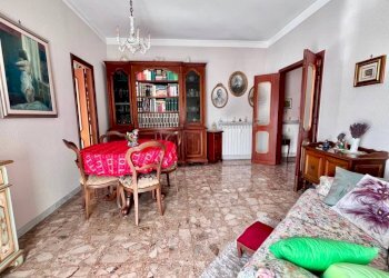 Salone - Trilocale via Francesco Ravaschio, 61, Genova (zona Sestri Ponente) - foto 8