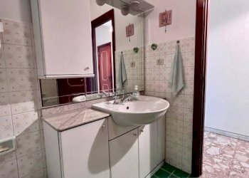 Bagno - Trilocale via Francesco Ravaschio, 61, Genova (zona Sestri Ponente) - foto 20