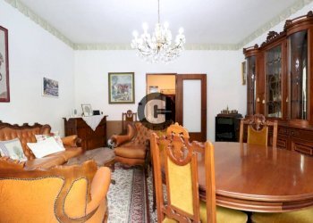 Soggiorno - Four-room apartment Lungo Po Alessandro Antonelli, 117/2, Torino (neighborhood Vanchiglietta) - photo 18