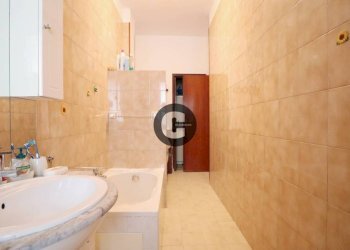 Bagno - Quadrilocale Lungo Po Alessandro Antonelli, 117/2, Torino (zona Vanchiglietta) - foto 32