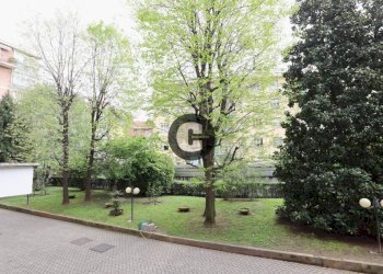 Giardino - Quadrilocale Lungo Po Alessandro Antonelli, 117/2, Torino (zona Vanchiglietta) - foto 1